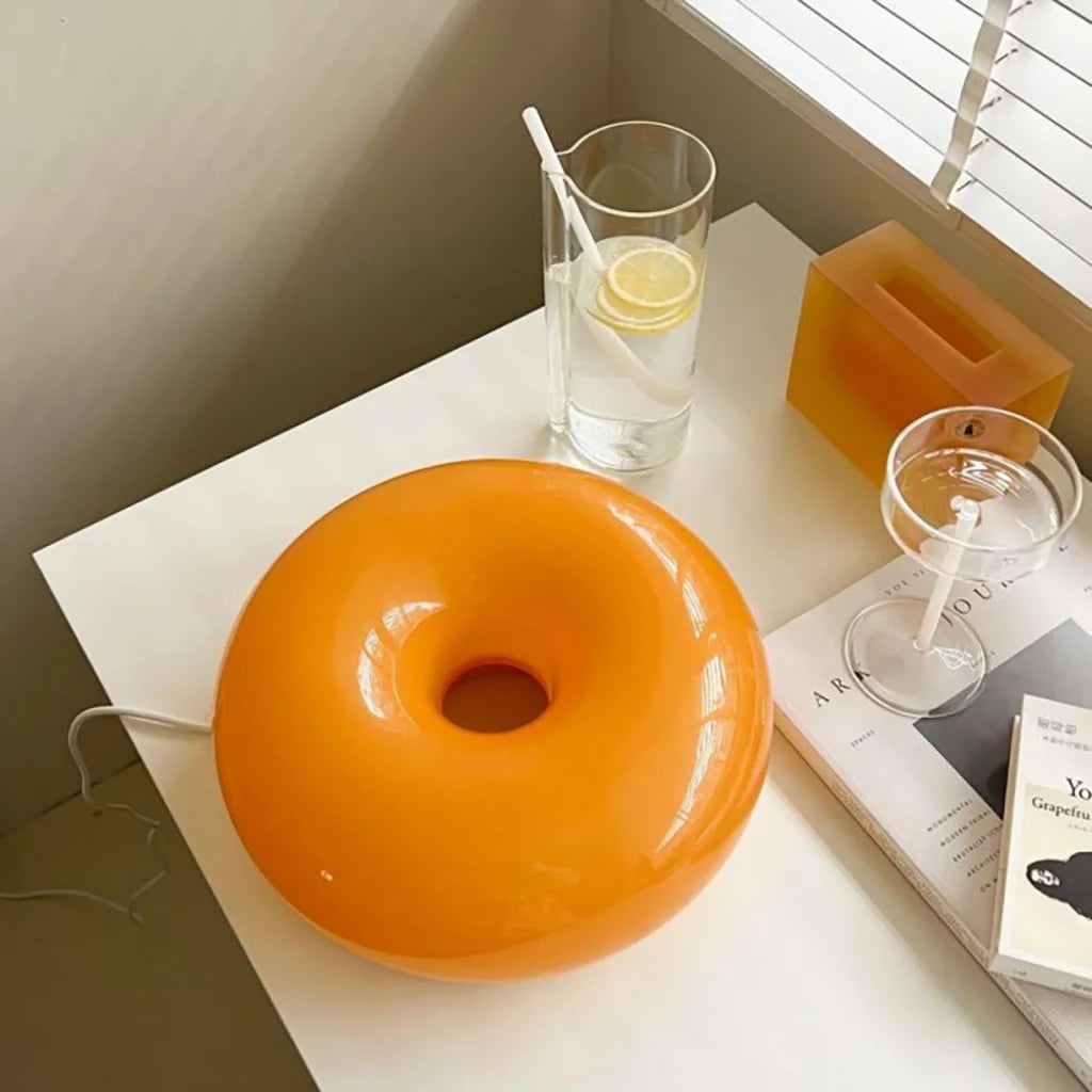 Rund Glas Væglampe – Dæmpbar Lysstyrke med Moderne Design og Metalramme 5