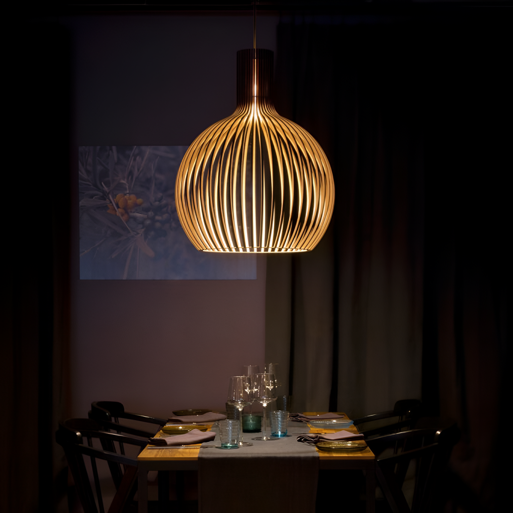 Skandinavisk Pendel Lampe i Træ - Lameldesign til Spisebord 5
