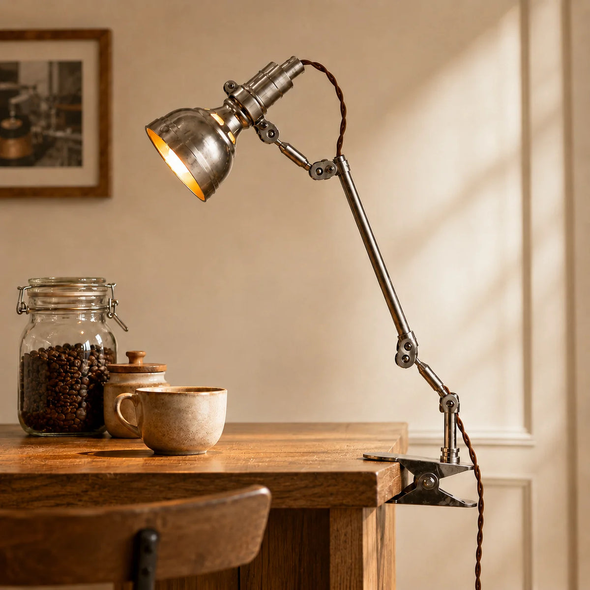 Skrivebordslampe med Klemme og Justerbar Arm 4