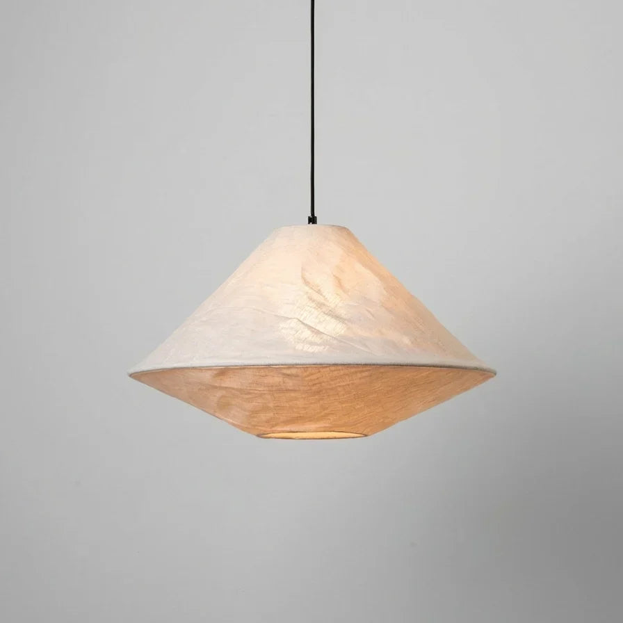 Spisebordslampe i Linnedgrå Stof – Skulpturel Pendel med Diffust Lys 1