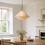 Spisebordslampe i Linnedgrå Stof – Skulpturel Pendel med Diffust Lys 3