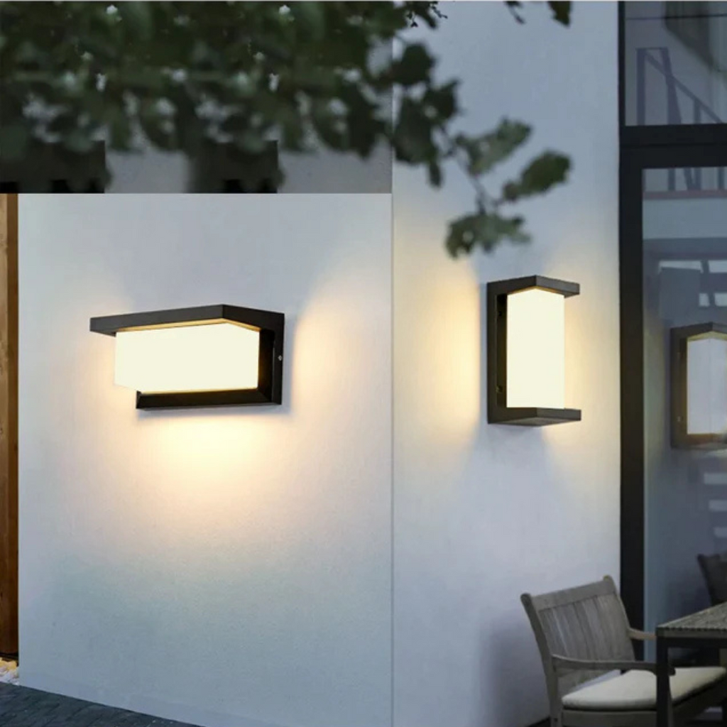 Udendørs Væglampe med Sensor – Energieffektiv LED og Vejrbestandigt Design 4