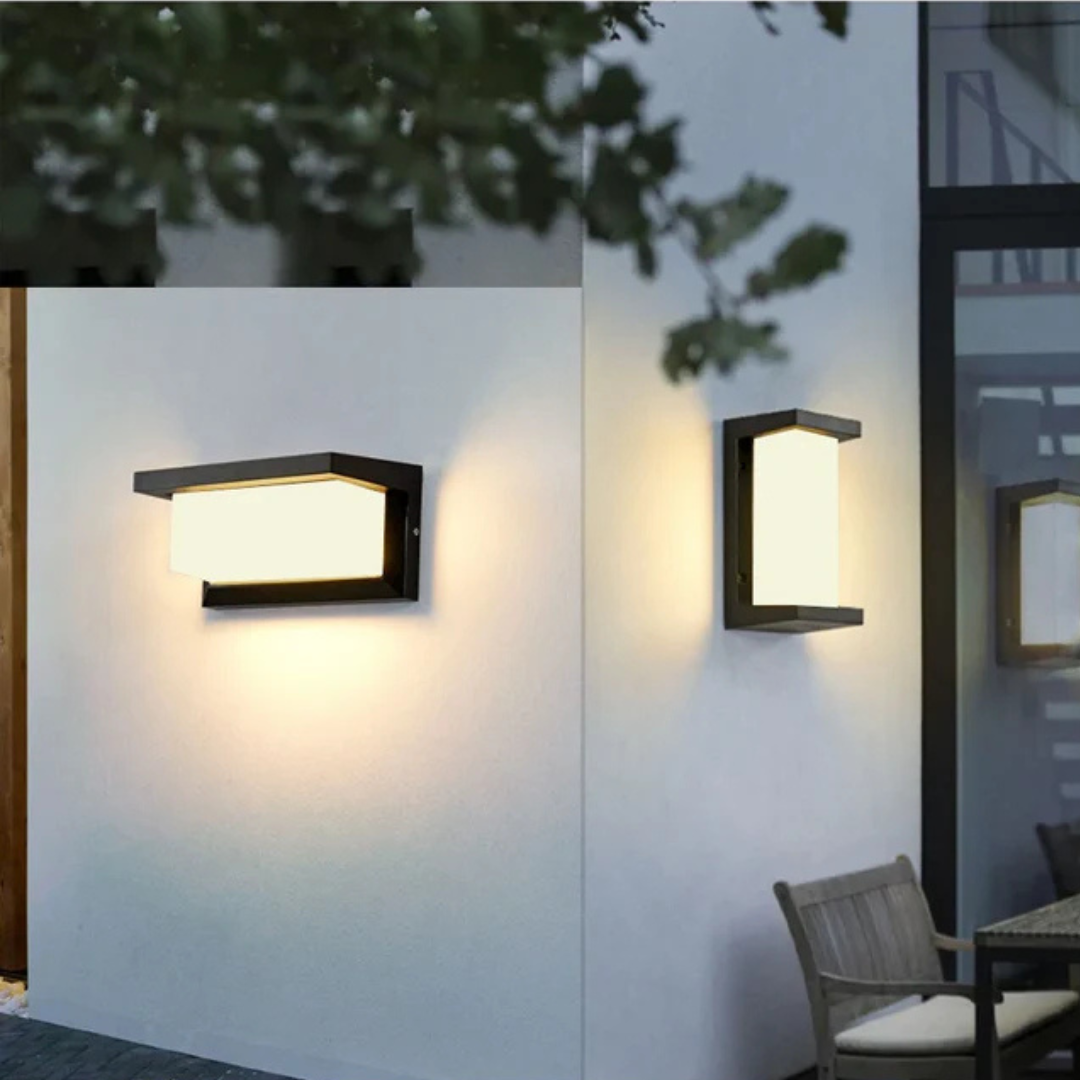 Udendørs Væglampe med Sensor – Energieffektiv LED og Vejrbestandigt Design 4