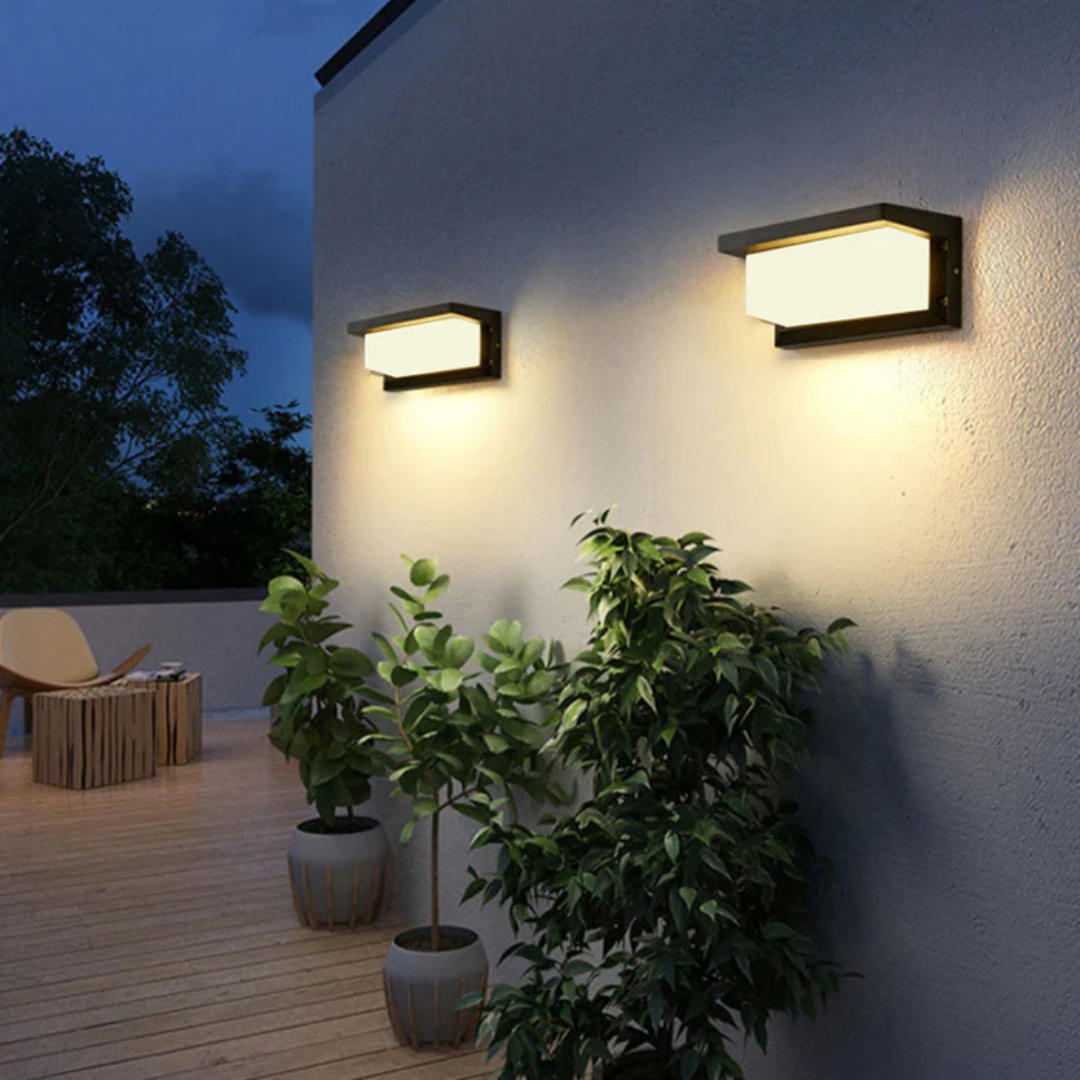 Udendørs Væglampe med Sensor – Energieffektiv LED og Vejrbestandigt Design 5