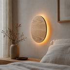 Væglampe i Egetræ – Rund Design med Bagudrettet LED Belysning 0