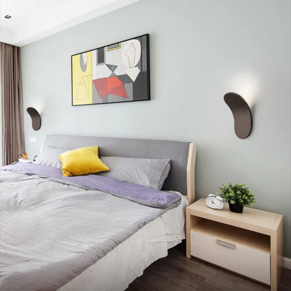 Væglampe i Minimalistisk Design – Energieffektiv LED Belysning til Soveværelse 6