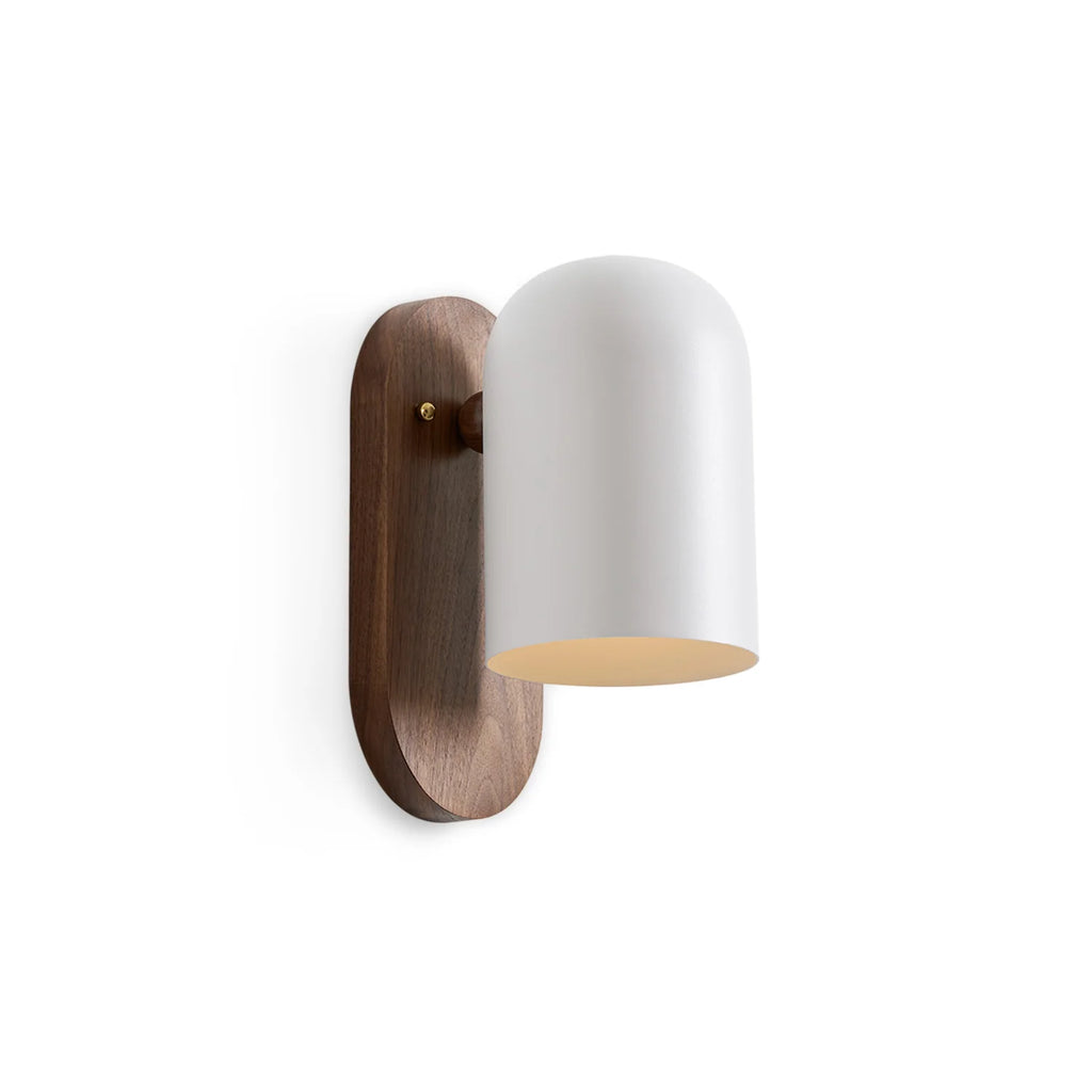 Væglampe i Valnød og Metal – Skandinavisk Design 1
