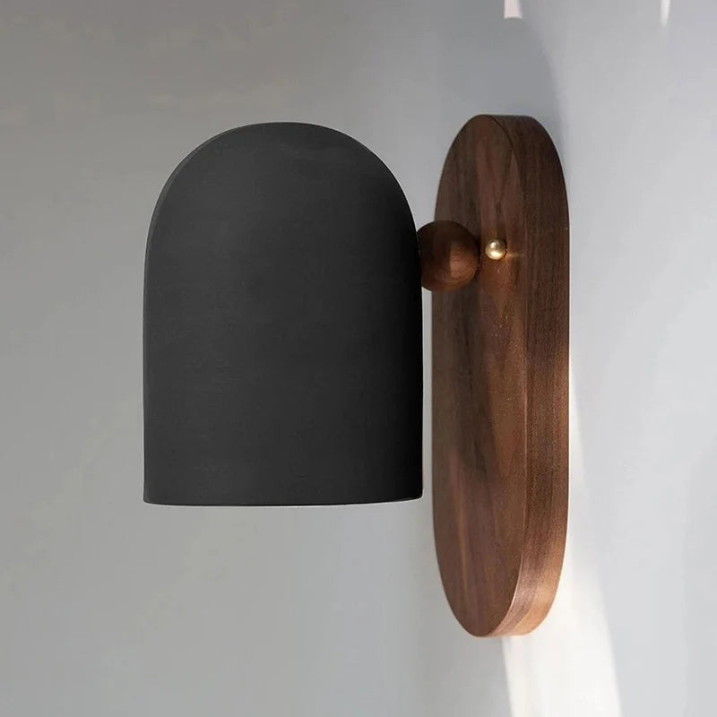 Væglampe i Valnød og Metal – Skandinavisk Design 11