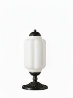 Vintage Bordlampe i Glas – Tidløst Design med Elegant Atmosfære 13