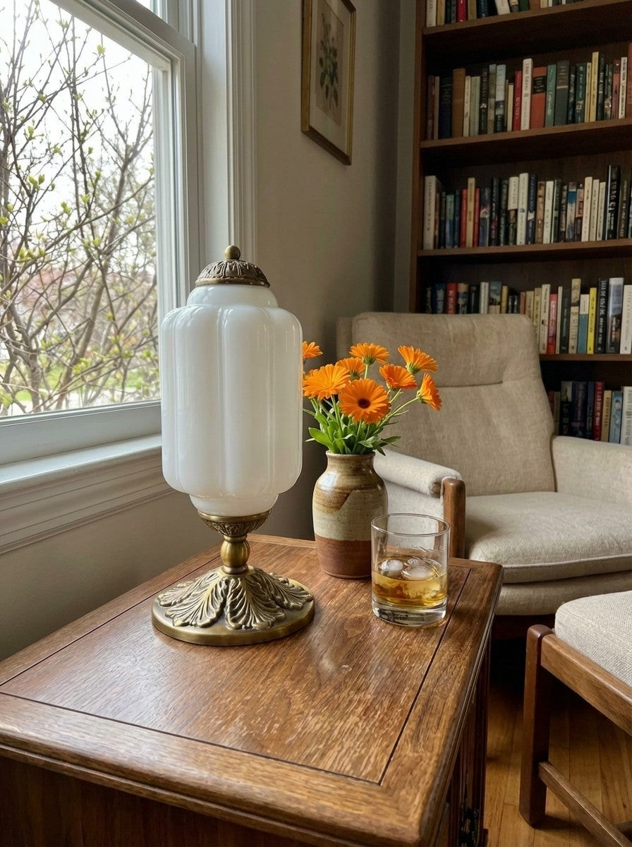 Vintage Bordlampe i Glas – Tidløst Design med Elegant Atmosfære 2