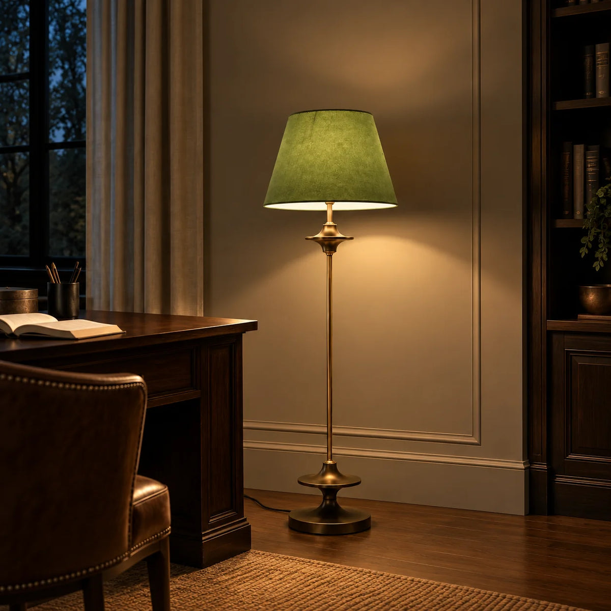 Vintage stof gulvlampe med konisk skærm i klassisk design 2