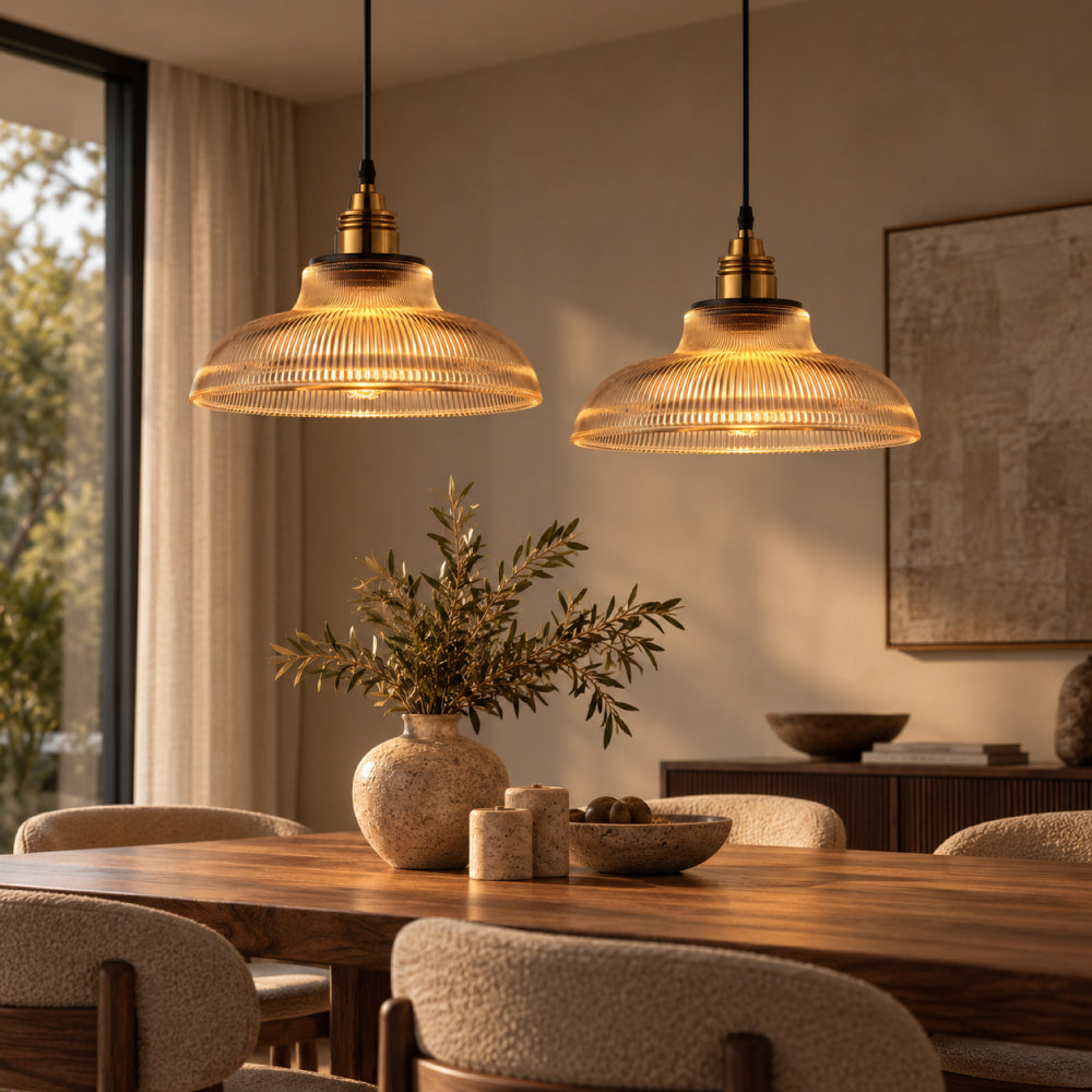 Glaspendel Spisebordslampe i Ribbet Glas – Elegant Design 1