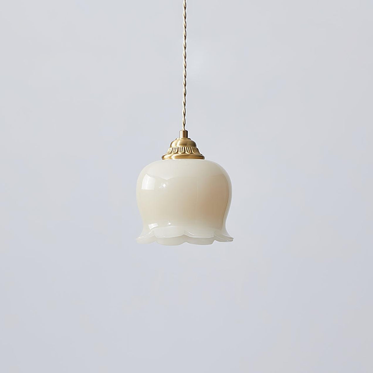 Pendellampe med Blomstermotiv – Kompakt Design med Blødt Lys 0