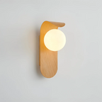 Skandinavisk Væglampe i Træ - Minimalistisk Globusdesign med LED Lys 1