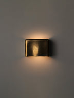 Væglampe i Messing – Tidløst Design til Elegant Belysning 4